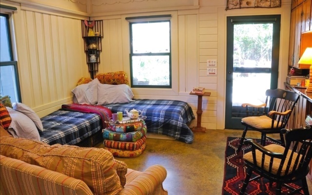photo 5 of Little House Nashville by RedAwning