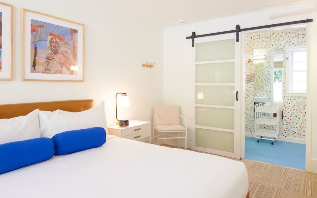 photo 3 of Little Mod Hotel at the University