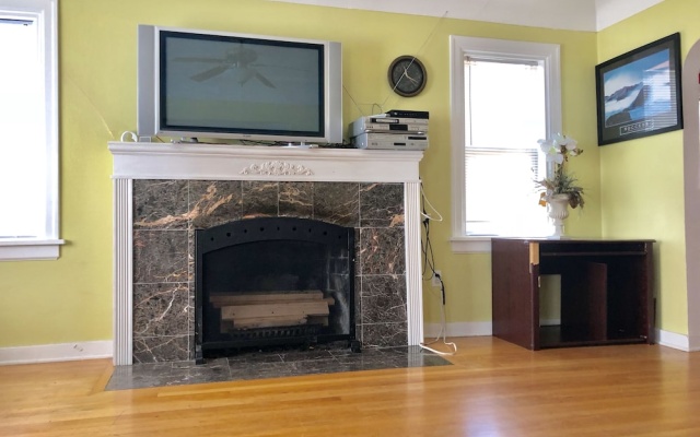photo 2 of locationhome