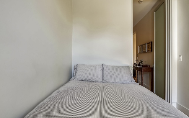 photo 5 of Newly Remodeled Loft In Lower Nob Hill 2 Bedroom Home by RedAwning