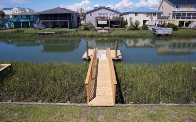 photo 5 of Lola's Beach House by RedAwning