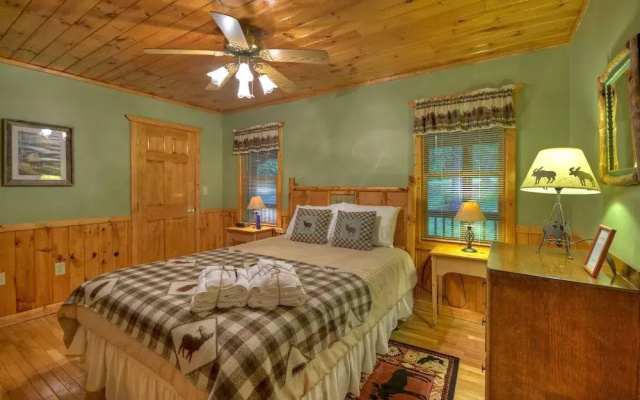 photo 4 of Loon Loft- Near Ocoee River