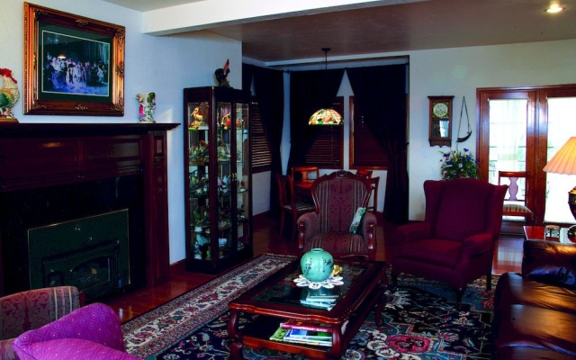 photo 2 of Los Altos Bed & Breakfast