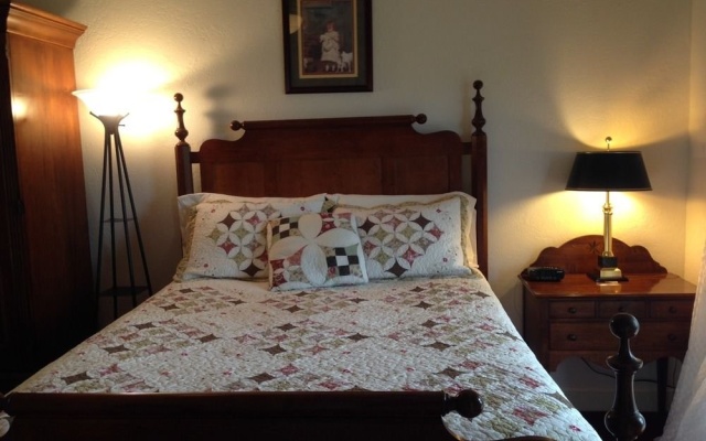 photo 4 of Los Altos Bed & Breakfast
