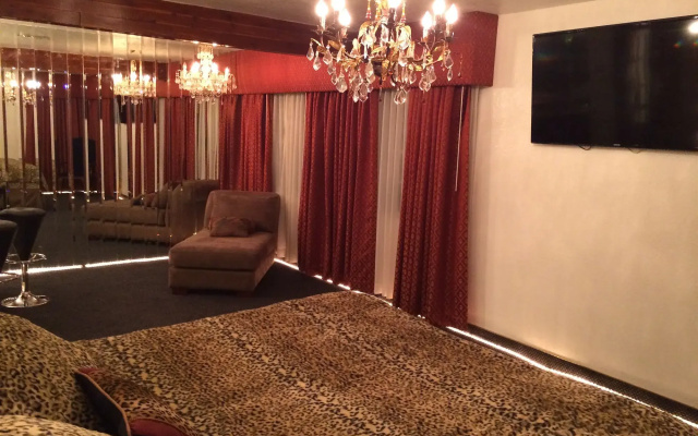 photo 4 of Los Angeles Adventurer All Suite Hotel at LAX