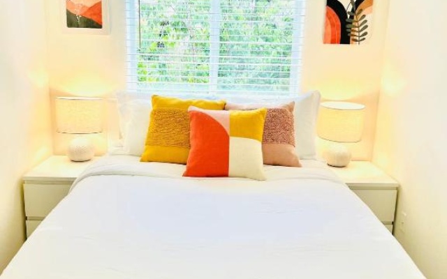 photo 4 of Lovely 2-story 2-bedroom unit with free secure parking