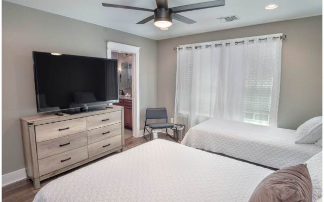 photo 3 of Lovely 3 BR Home Only 9 Minutes From Downtown