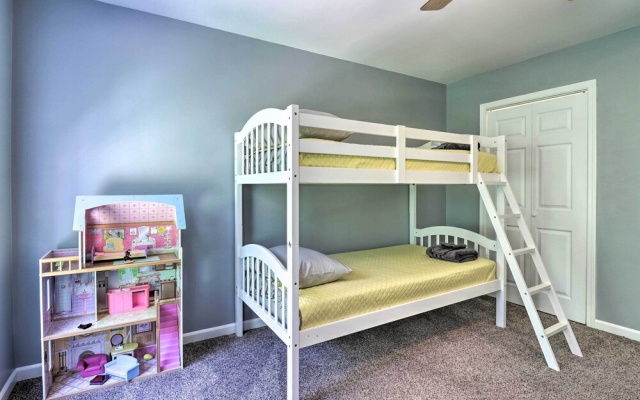photo 3 of Creekside Brevard Home < 1 Mi to Downtown!