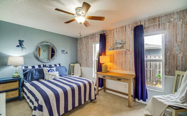 photo 5 of Lovely Merritt Island Home w/ Kayak + Fire Pit!