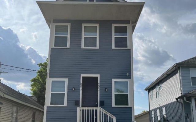 photo 2 of Lovely Uptown 3 bd Rm in the Heart of Nola