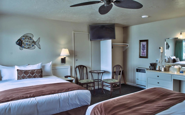 photo 2 of Lovers Point Inn