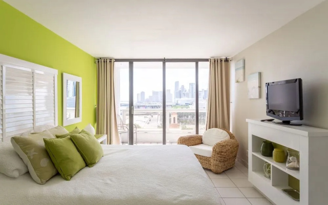 photo 3 of Lux One Bedroom Close to Wynwood