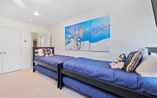 photo 4 of Luxury 3 Bedroom Condo in the Heart of Beaver Creek Village