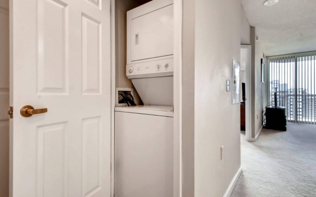 photo 3 of Meridian at Pentagon City by Global Luxury Suites