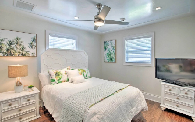 photo 3 of 2 Mi to Dtwn: Luxury Getaway in Palm Beach Gardens