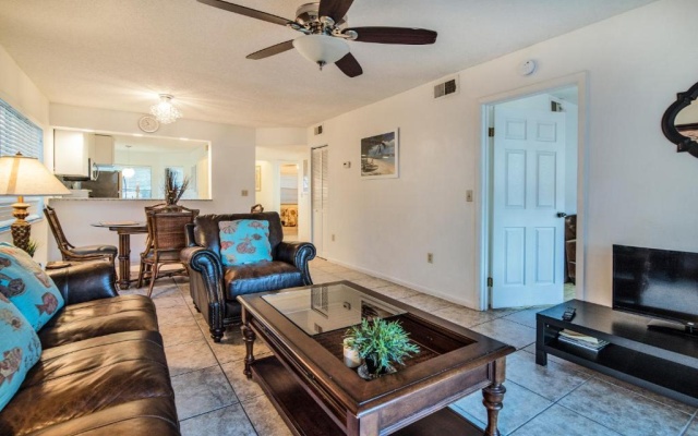 photo 4 of Luxury Shorewalk Water Front 2 Bedroom 2 Bathroom 3Mins IMG 5 Mins Beach
