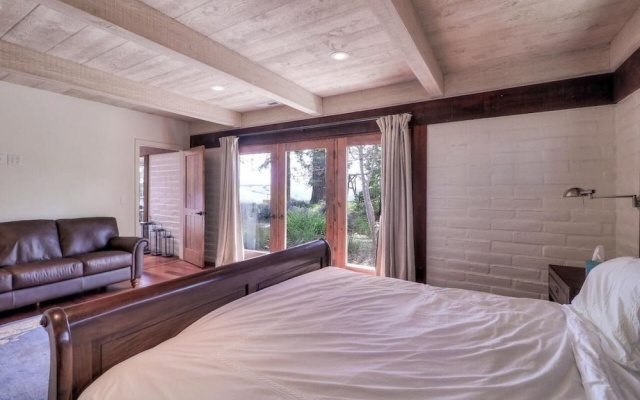 photo 4 of LX 57: Weathertop Rustic Ranch in Carmel With Luxury Amenities