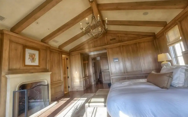 photo 4 of LX1 Chateau D' Renaitre Estate - Carmel-by-the-sea