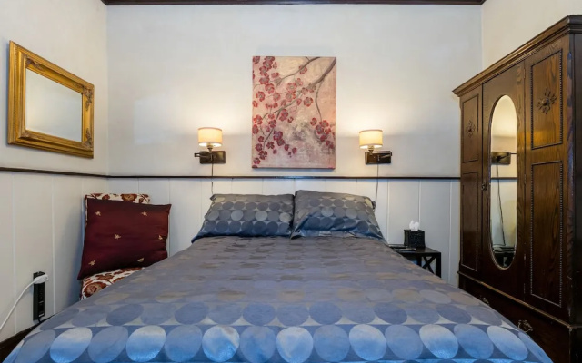 photo 4 of Madison Street Inn B&B