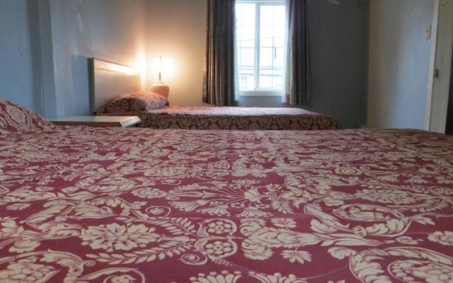 photo 4 of Madison Suites Motel