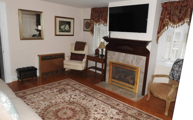 photo 4 of Magnolia Manor B&B Inn