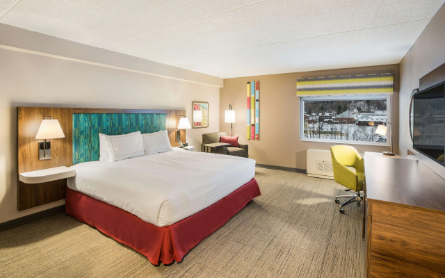 photo 5 of Hampton Inn & Suites Houghton