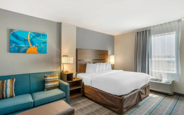 photo 3 of MainStay Suites North - Central York