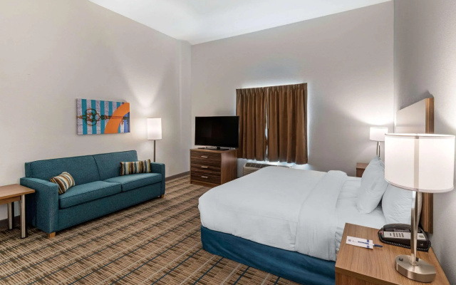 photo 2 of MainStay Suites Denver International Airport