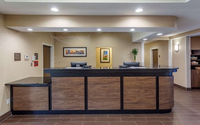 photo 2 of Comfort Suites Clarksville