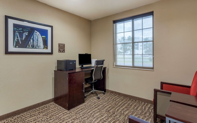 photo 3 of Comfort Suites Clarksville