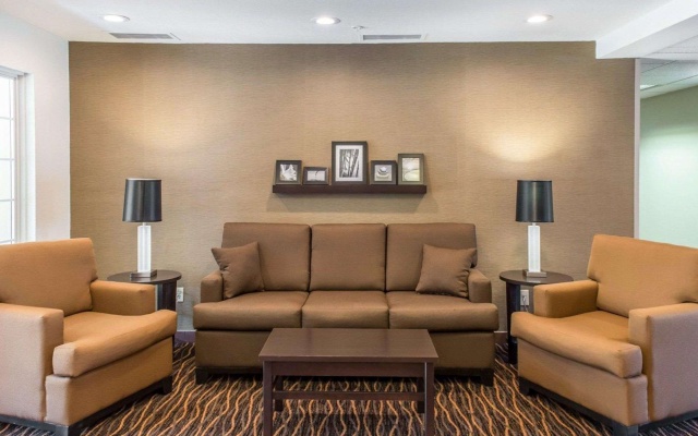 photo 4 of MainStay Suites Pittsburgh Airport