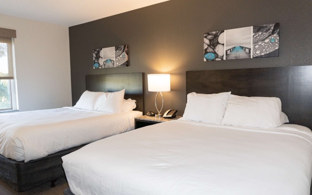 photo 4 of Caretta Landing Sarasota, an Ascend Collection Hotel