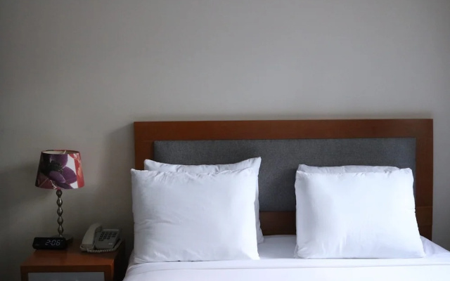 photo 5 of Manhattan Inn