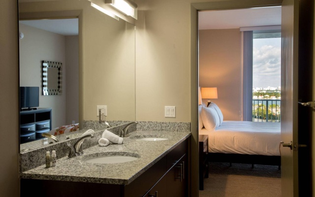 photo 2 of Mare Azur Miami Luxury Apartments by Grand Bay
