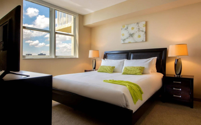 photo 4 of Mare Azur Miami Luxury Apartments by Grand Bay