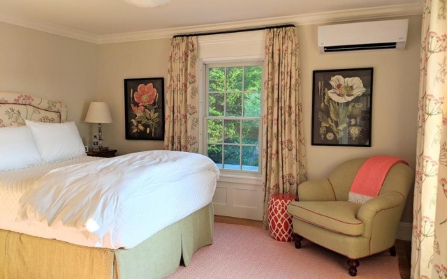 photo 3 of Margin Street Inn