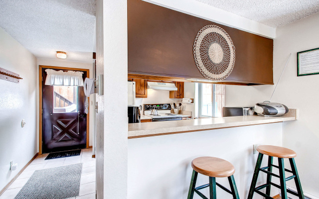 photo 3 of Mark IX 1 By Peak Property Management