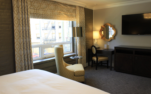 photo 4 of Mark Spencer Hotel