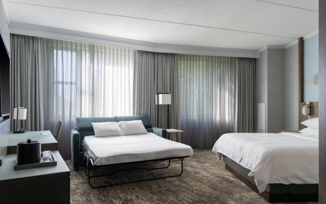 photo 4 of Courtyard by Marriott Chicago at Medical District / UIC