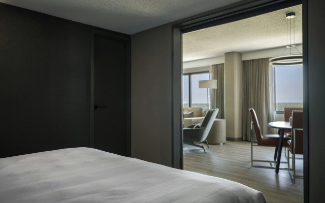photo 4 of Marriott Chicago Schaumburg