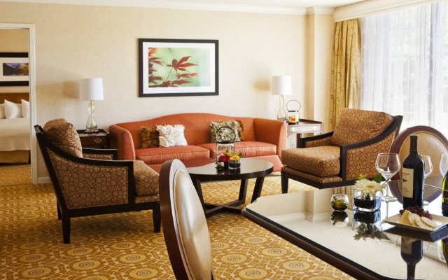 photo 4 of Denver Marriott West