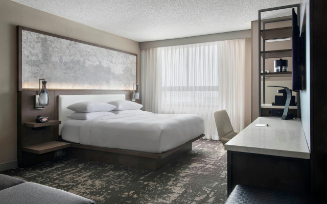 photo 4 of Marriott Melville Long Island