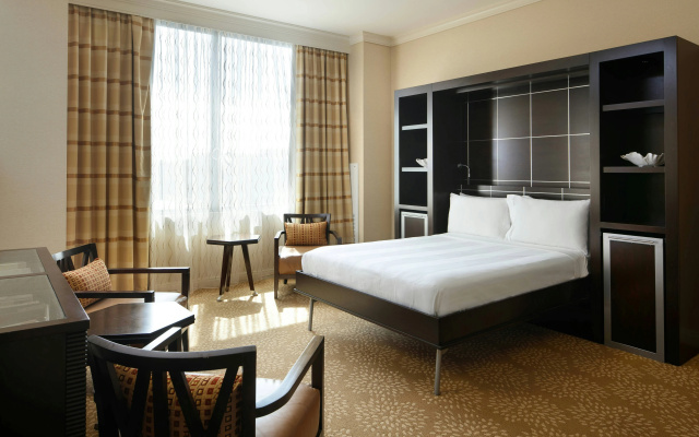 photo 4 of Marriott Milwaukee Downtown