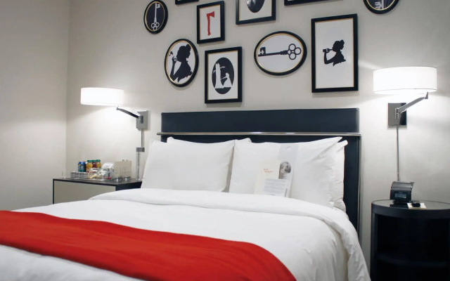 photo 4 of The Redbury New York