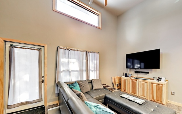photo 3 of Matterhorn Unit #10 - 2 Br Condo