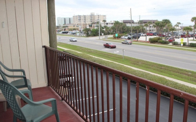 photo 3 of MC315 - Mariner's Cove by RedAwning