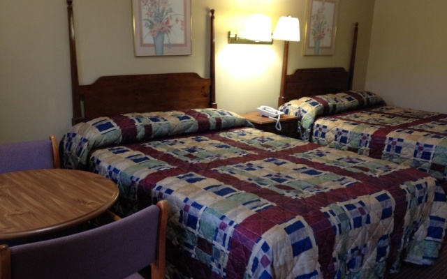 photo 3 of McClellan Inn Anniston