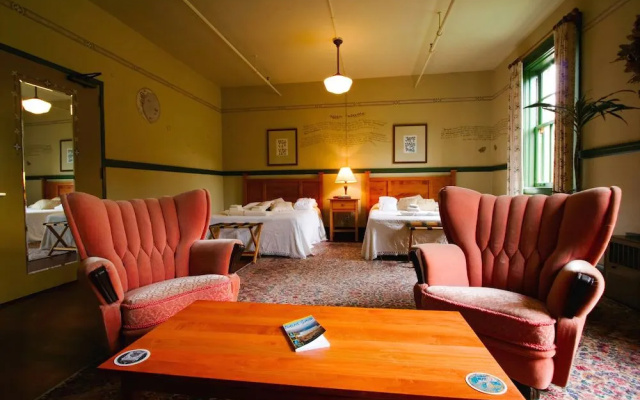 photo 2 of McMenamins Edgefield