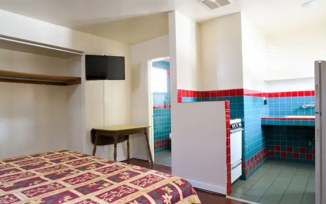 photo 4 of Mi Casita Merle Motel