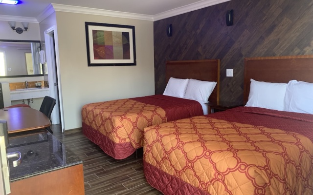 photo 5 of Mesa Motel